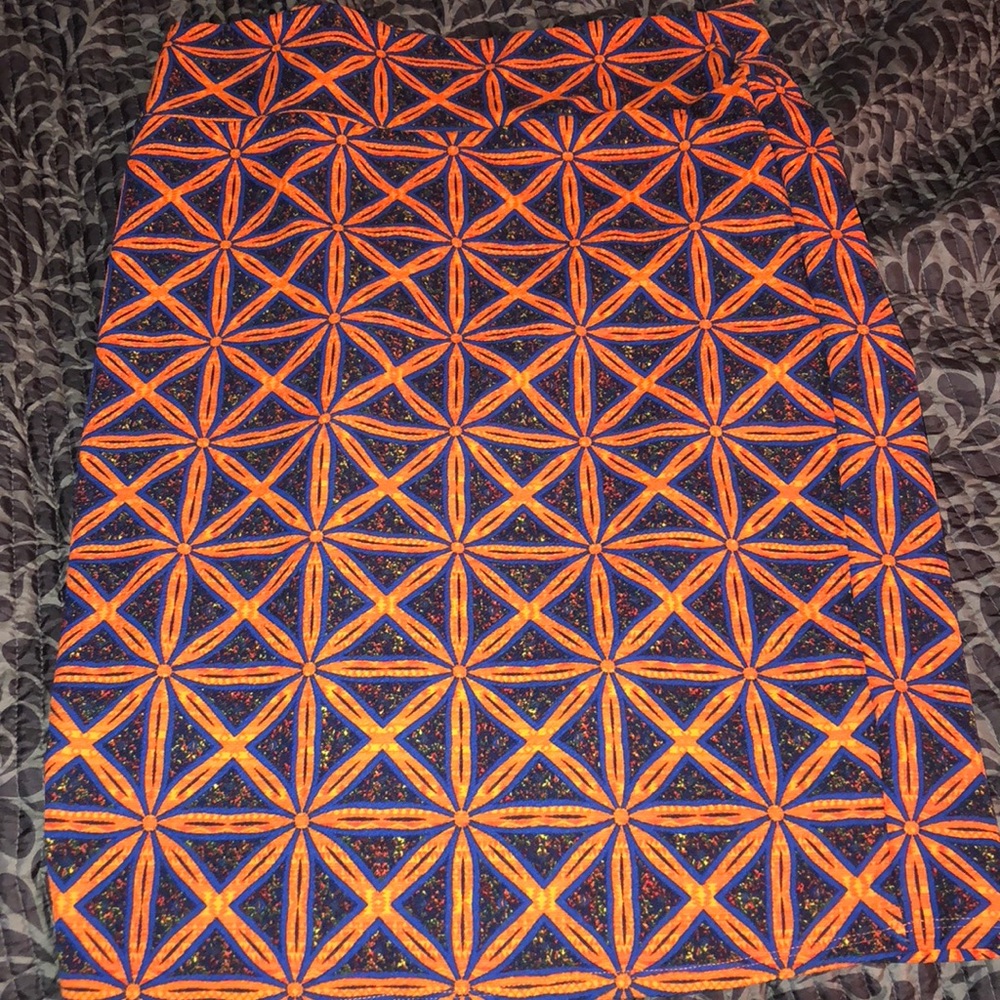Lularoe Cassie skirt